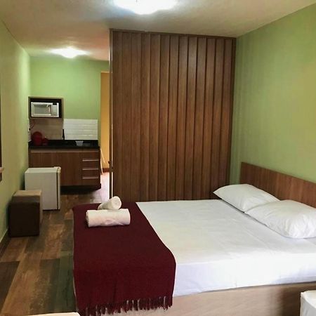 Delphin Apartamentos Ilhabela Exterior foto